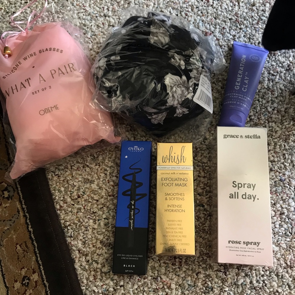 FabFitFun bundle